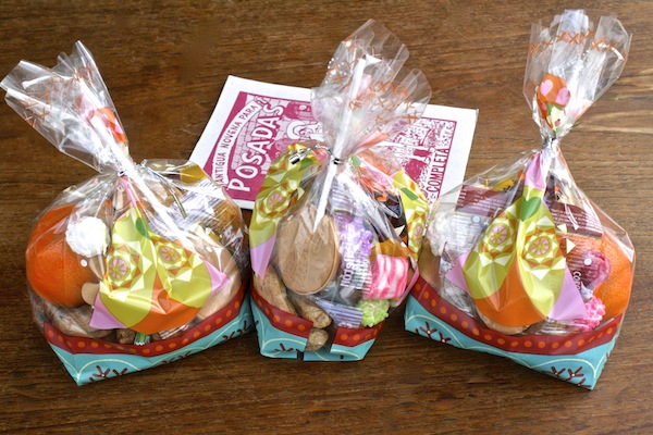 alguinaldos-posada-candy-bags