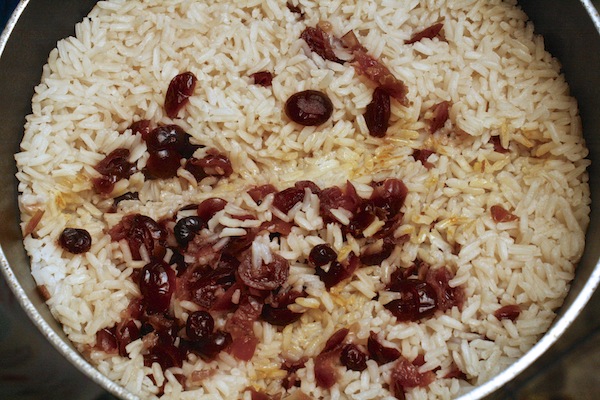 cooked-rice-with-cherries