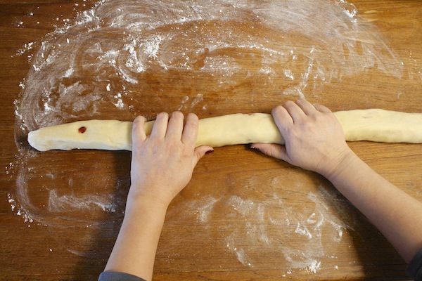 Rosca-dough-rope