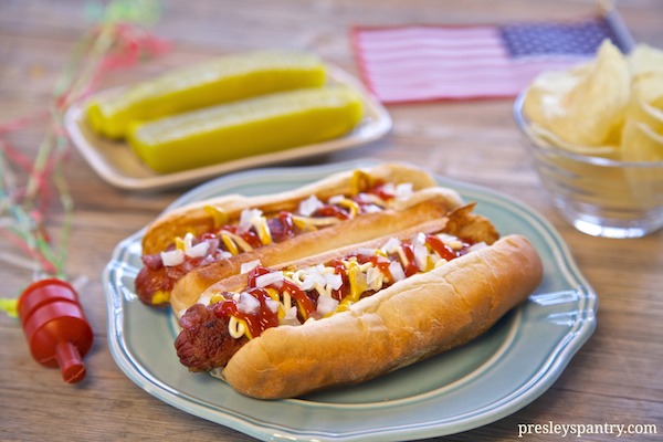 Celebrate the 4th of July with the quintessential Los Angeles bacon wrapped hot dog #WMTMoms
