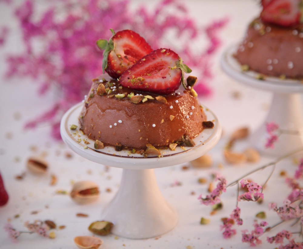 Strawberry Pistachio Flan is the ideal dessert for Mother's Day