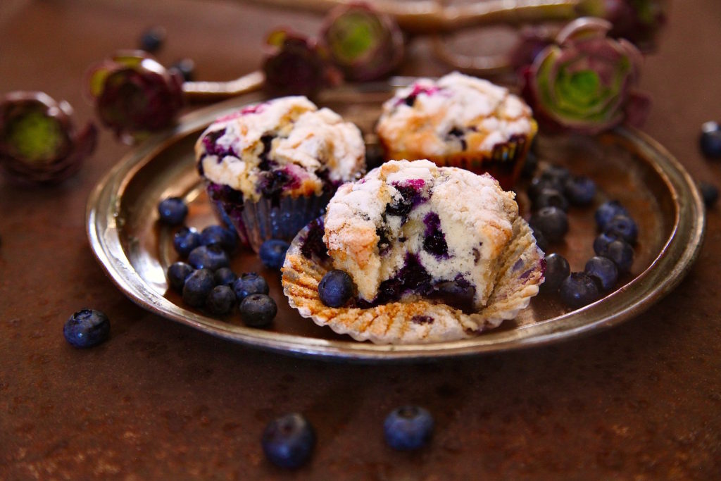 Sugar-top-blueberry-muffins